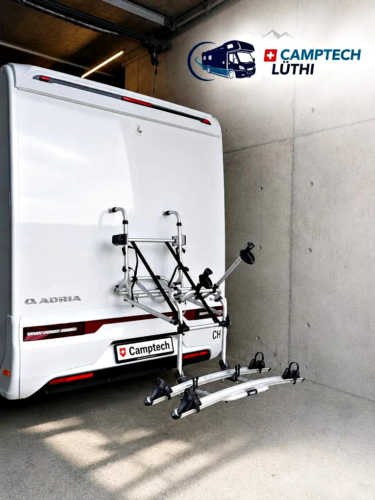Fahrradträger am Heck montiert
